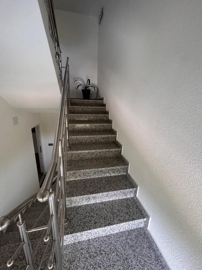 Apartmani Ana&Vesna Karlovac Eksteriør bilde
