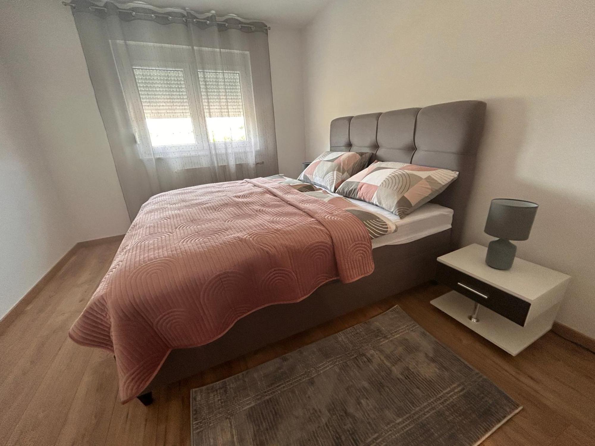 Apartmani Ana&Vesna Karlovac Eksteriør bilde